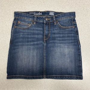 Smart Set Insider Denim skirt in size 00